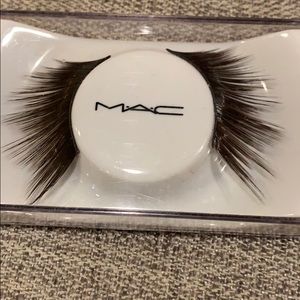 Mac lashes style “42”